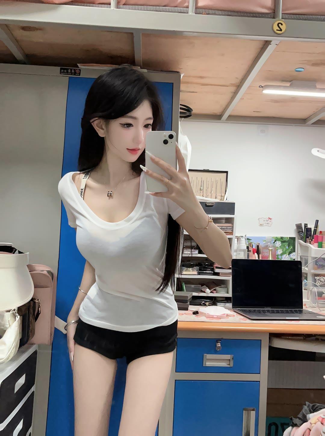 569c3c006671396bb761d3baa4c900c4.jpg